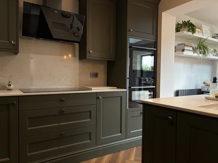Hand Painted Kitchen Kenilworth, Warwickshire Hand Painted Kitchen Kenilworth, Warwickshire