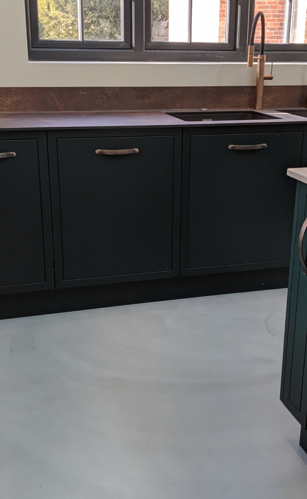 Hand Painted Kitchen Clent - Worcestershire Hand Painted Kitchen Clent - Worcestershire