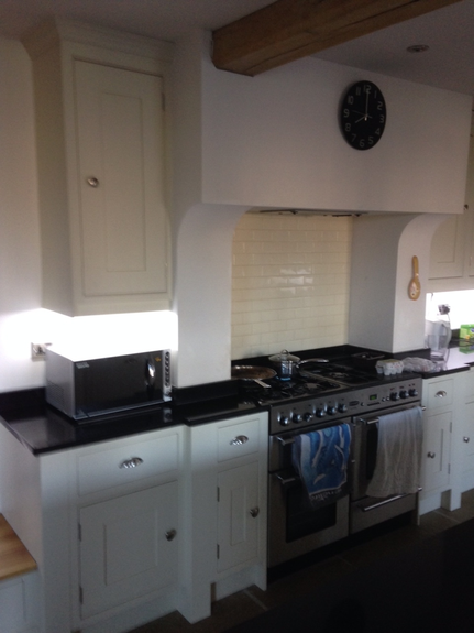 Hand Painted Kitchen Dorstone, Herefordshire Hand Painted Kitchen Dorstone, Herefordshire