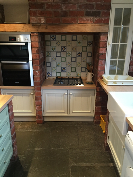 Hand Painted Kitchen Borough Green, Worcestershire Hand Painted Kitchen Borough Green, Worcestershire