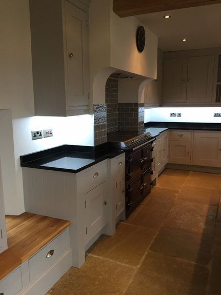 Hand Painted Kitchen Dorstone, Herefordshire Hand Painted Kitchen Dorstone, Herefordshire