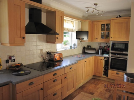 Hand Painted Kitchen Welshpool, Mid Wales Hand Painted Kitchen Welshpool, Mid Wales