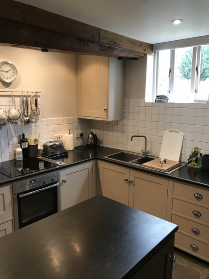 Hand Painted Kitchen Eldersfield - Worcestershire Hand Painted Kitchen Eldersfield - Worcestershire